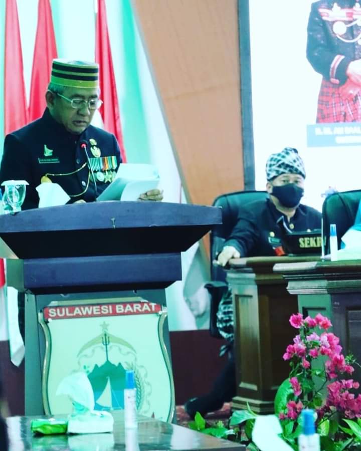 Gubernur-Wagub Kompak hadiri Paripurna Peringatan Hari Jadi Sulbar ke-17